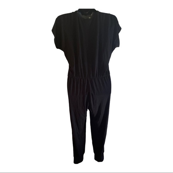 LOVEPELLA Short Sleeve Wrap Top Jumpsuit black - Picture 9 of 13